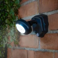 Eveready Solar Powered Security Light