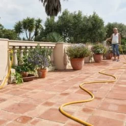 B&M Hozelock Superhoze 30m -Home Decor Sales 338032 hozelock 30m expanding superhoze 3