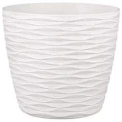 B&M Wave Effect Plastic Plant Pot - White
