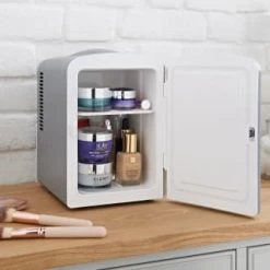 Blaupunkt 4L Mini Fridge 12 Blaupunkt 4L Mini Fridge -Home Decor Sales 370510 blaupunkt mini fridge 4l 5