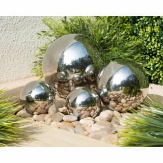 B&M Tranquil Garden Stainless Steel Gazing Balls 4pk 1 B&M Tranquil Garden Stainless Steel Gazing Balls 4pk