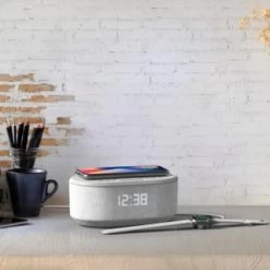 Goodmans Wireless Charging Alarm Clock Radio -Home Decor Sales 386042 goodmans alarm clock radio with wireless charging